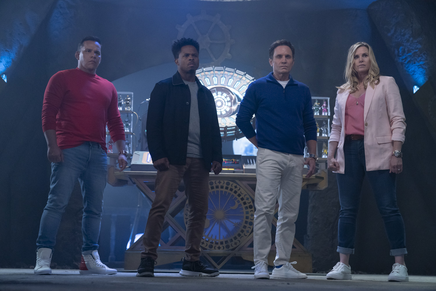 News Netflix Debuts Mighty Morphin Power Rangers Once And Always Trailer Ranger Command Power 0302